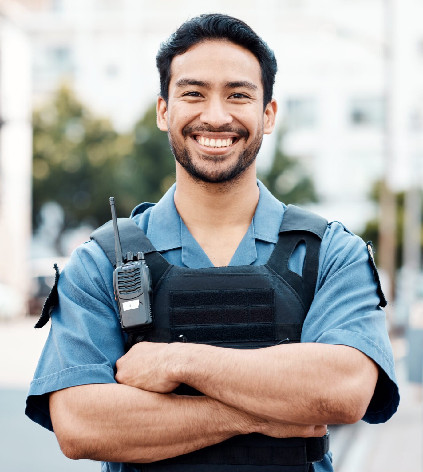 Ihr Partner für Sicherheitsdienste im HSK & Hessen – EPS Sicherheit 1 portrait happy or policeman in city with arms cro 2025 04 06 12 07 17 utc e1759846226183